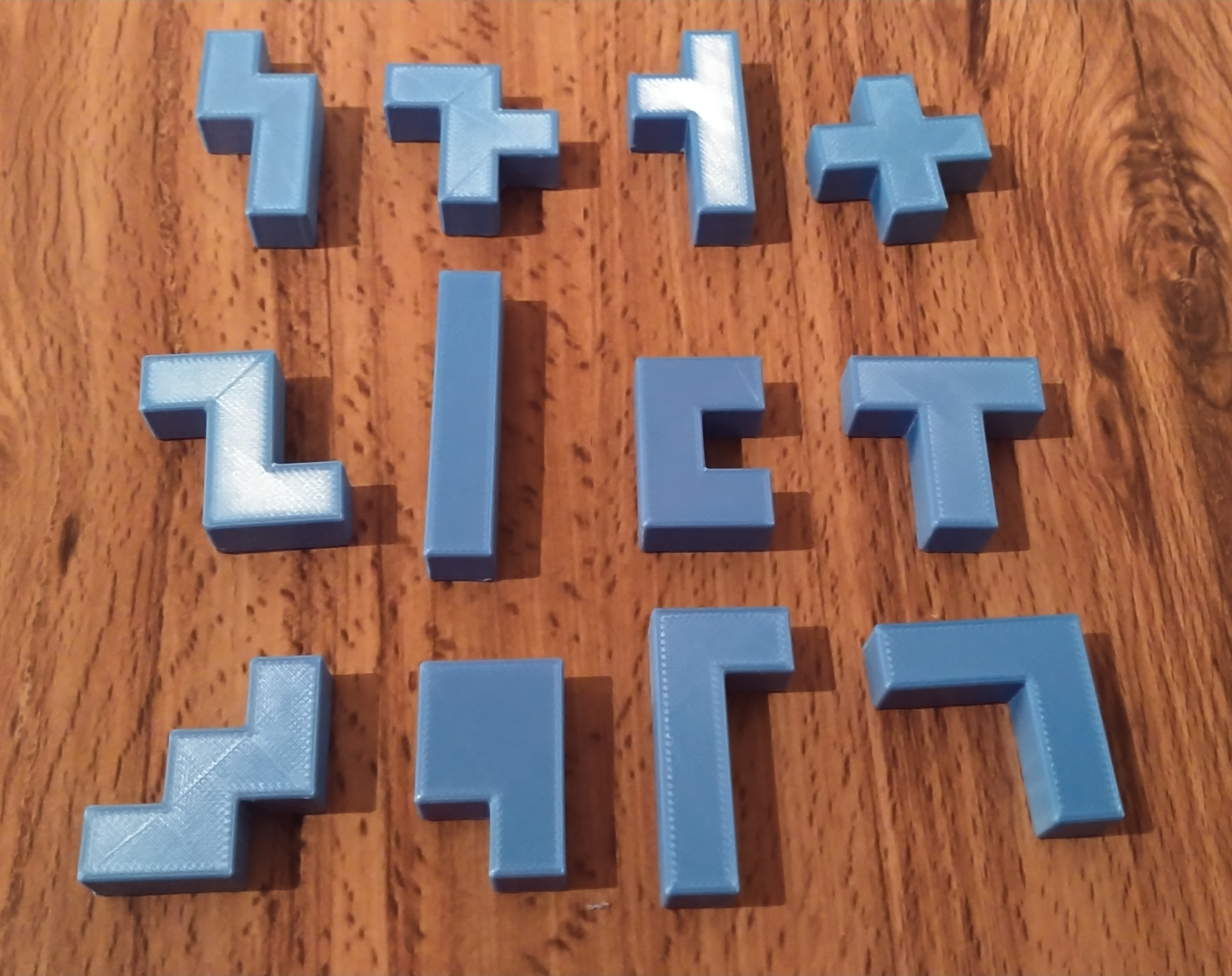 12 3D printed pentamino blocks