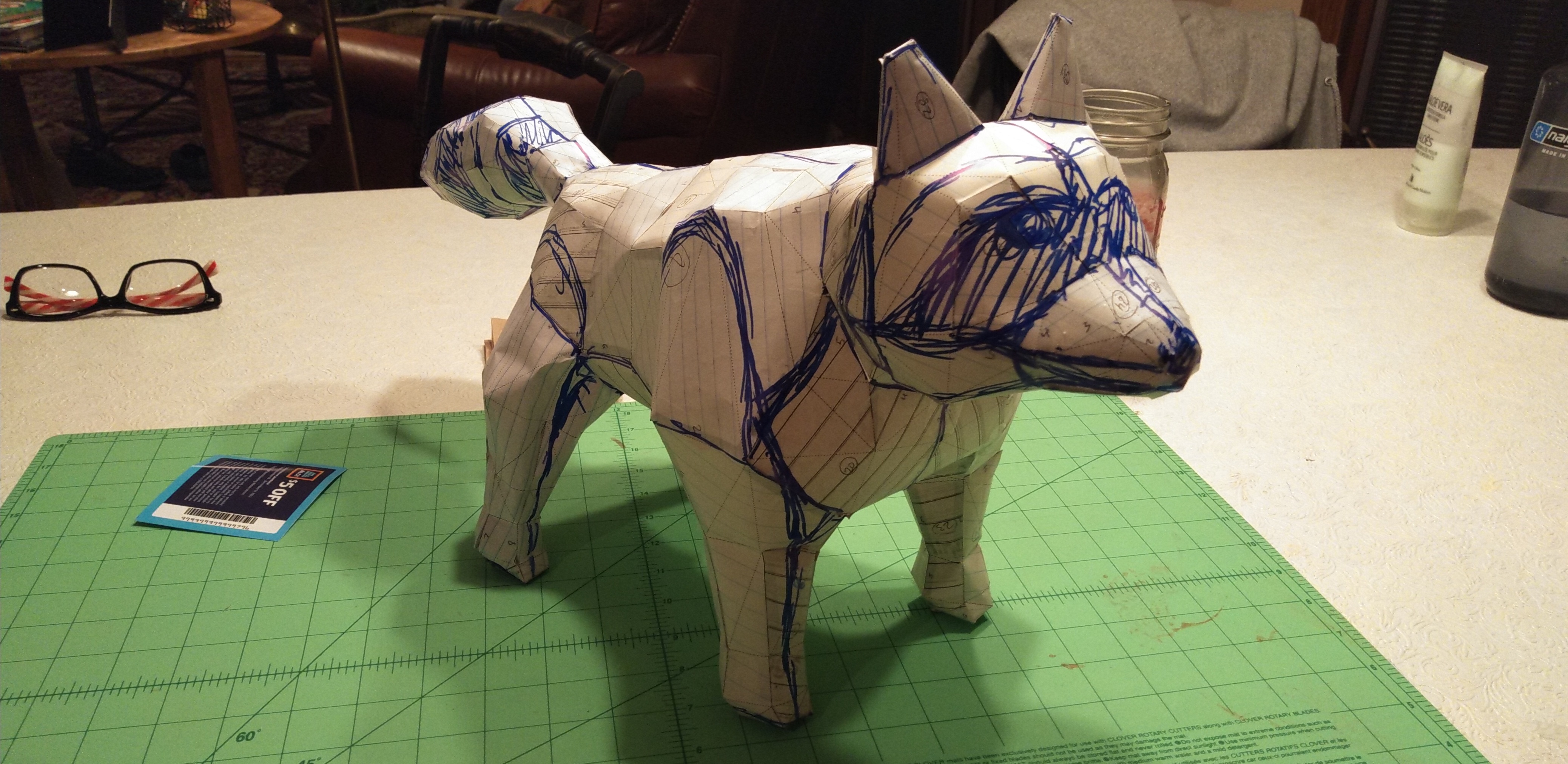 A paper model of a strong raccoon